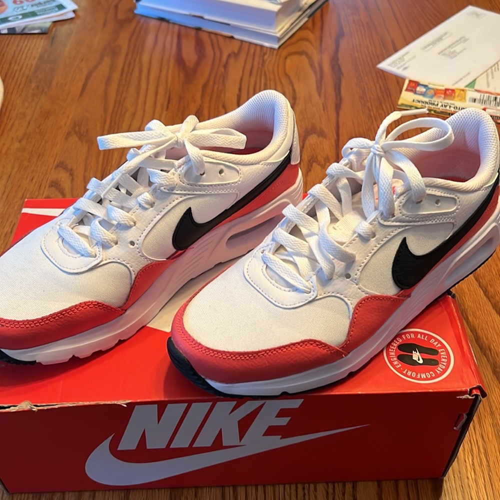 Women’s Nike Air Max SC
